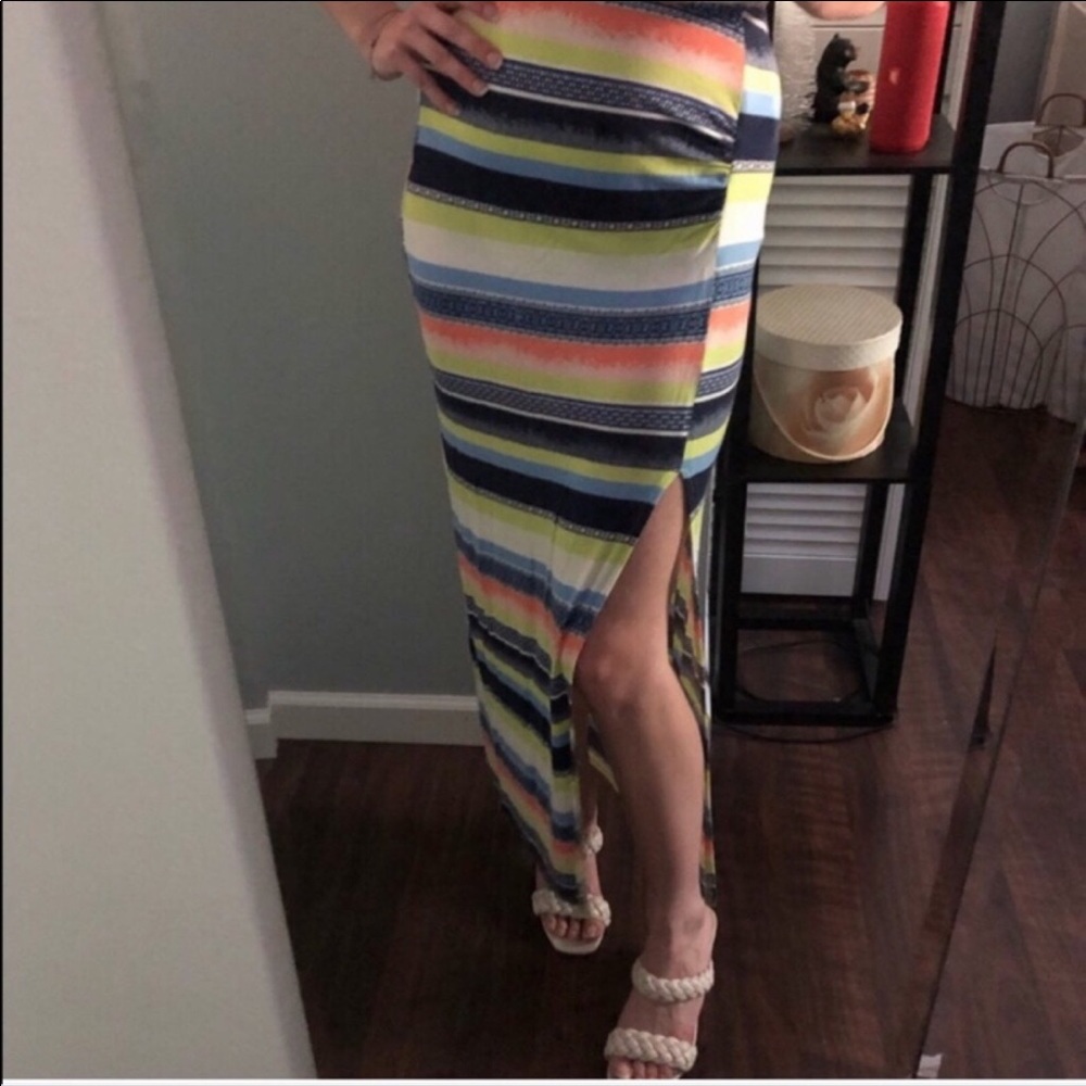 Jessica Simpson striped maxi skirt